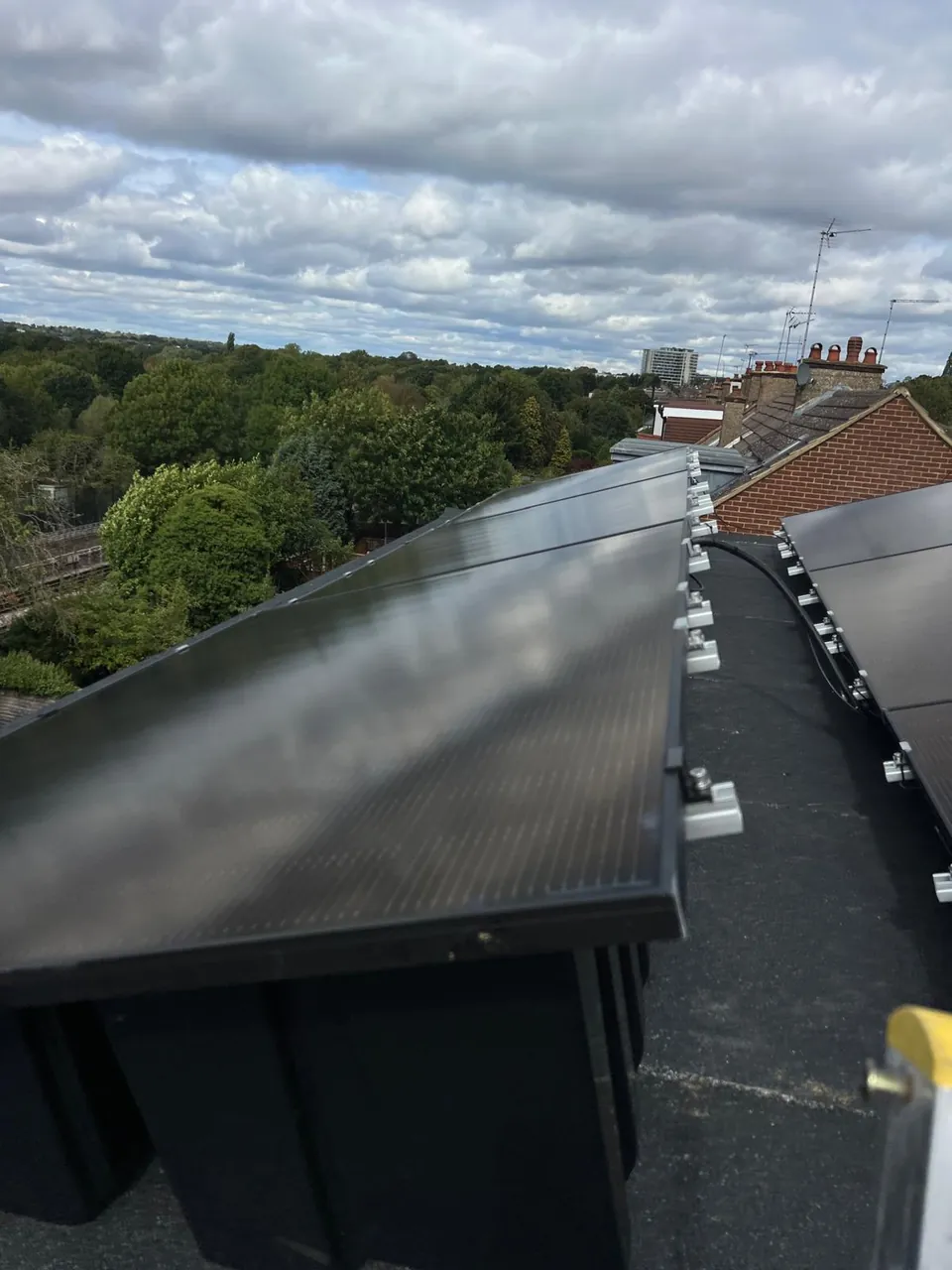 The finished flat roof, looking out over Anerley.